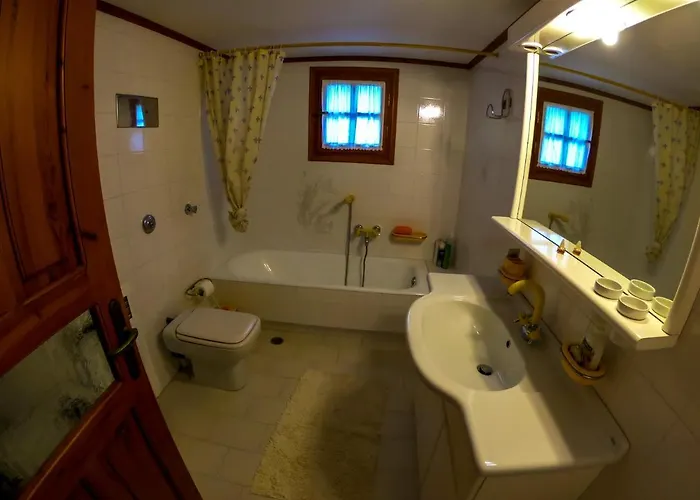 Arcadianis At Psari Trikolonon Gortynia